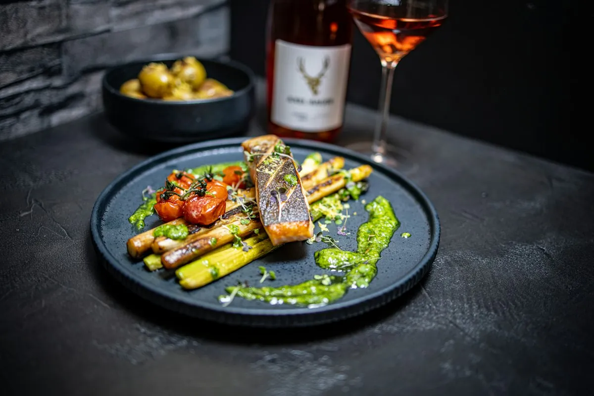 Tavel : le rosé qu'on peut faire vieillir (si, si)